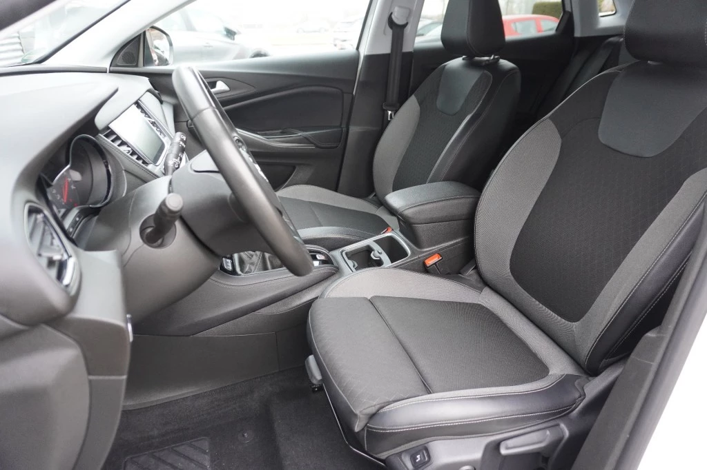 Hoofdafbeelding Opel Grandland X