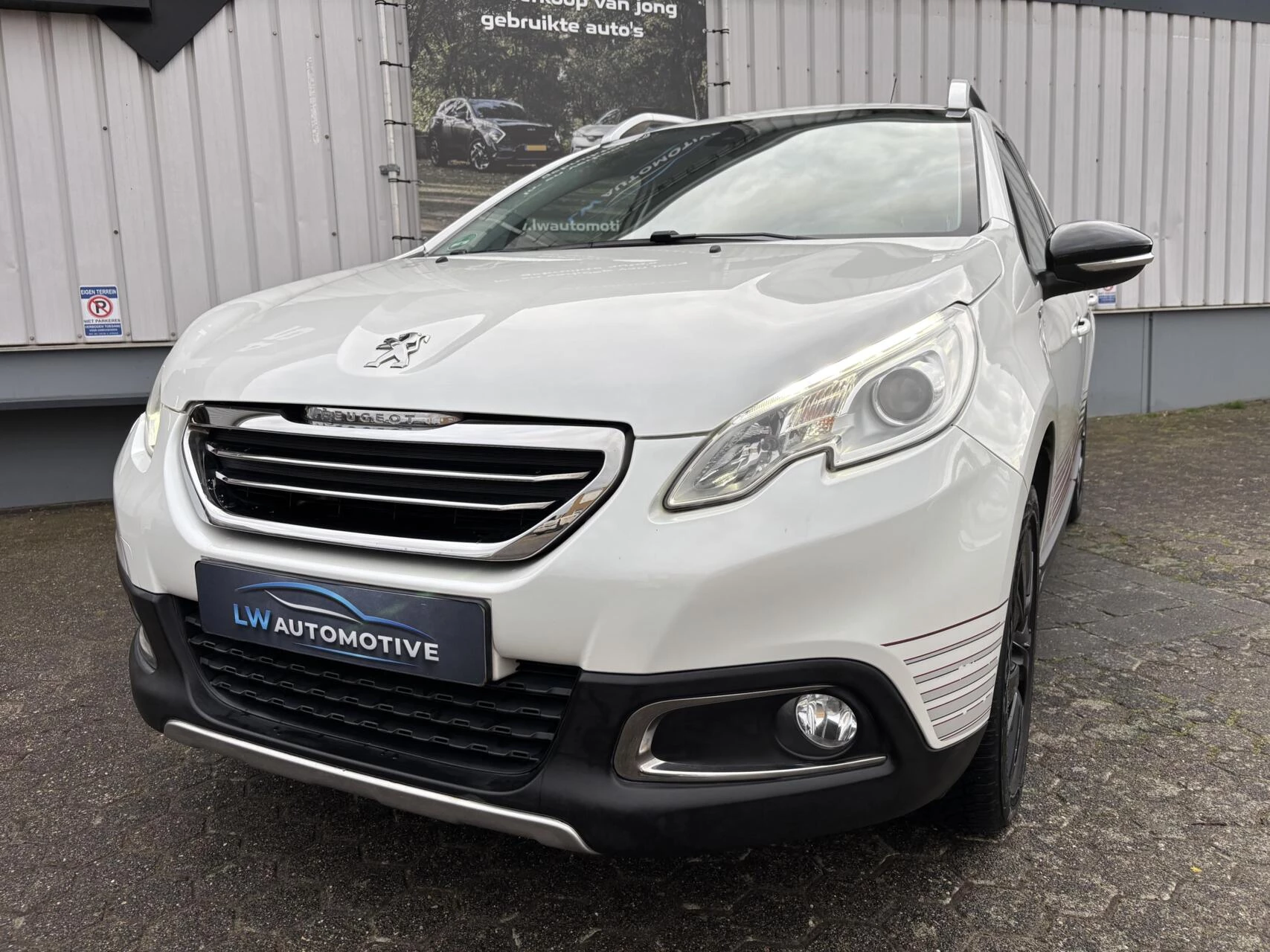 Hoofdafbeelding Peugeot 2008