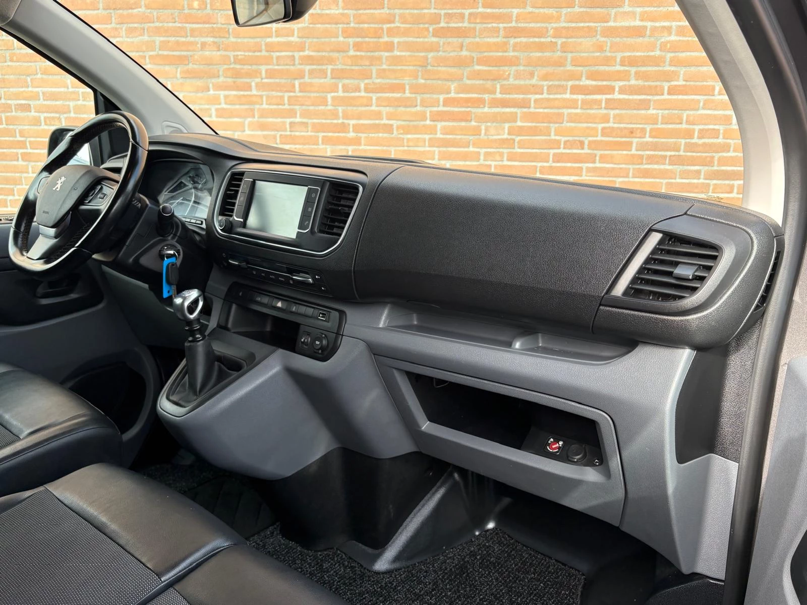 Hoofdafbeelding Peugeot Expert