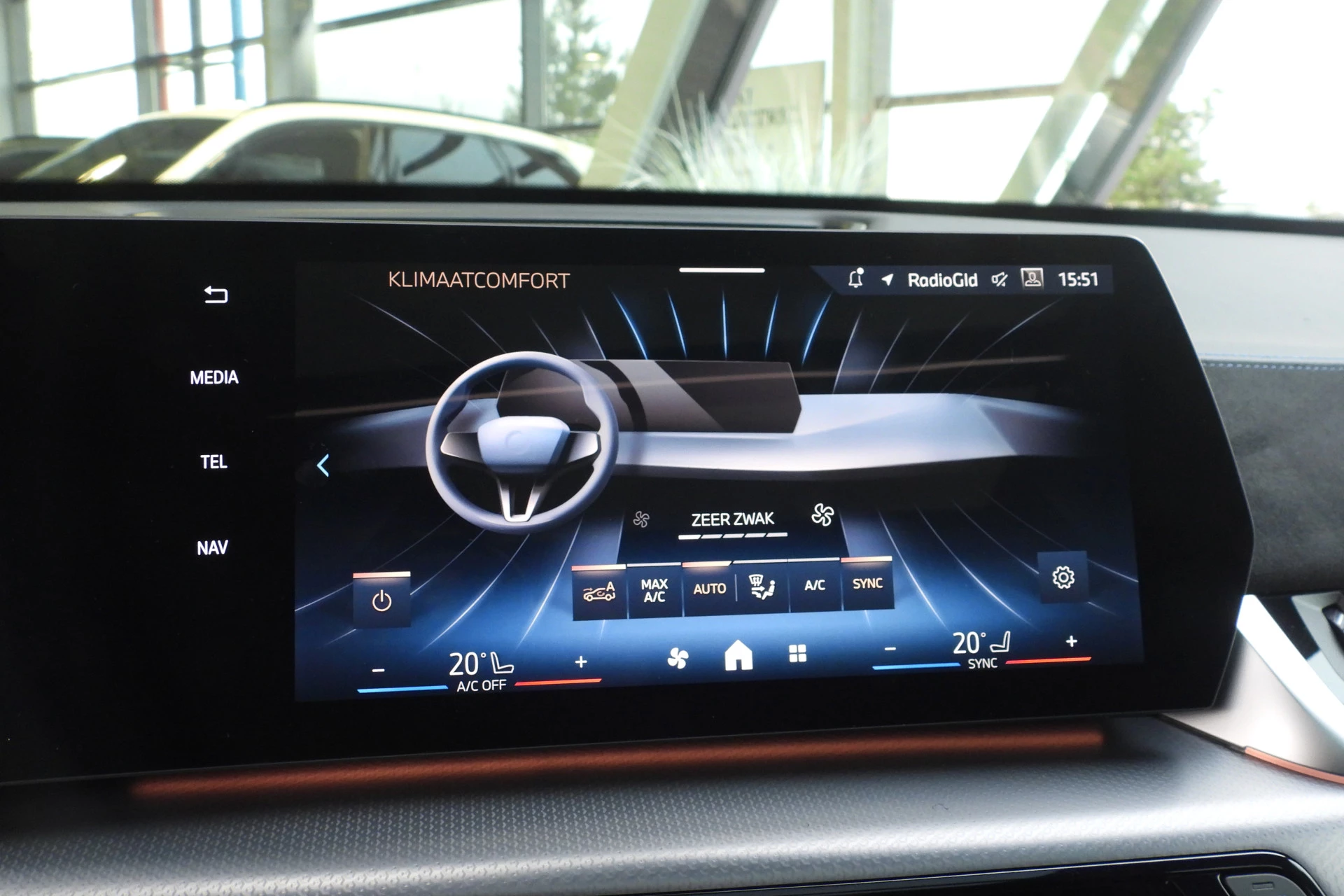 Hoofdafbeelding BMW iX1