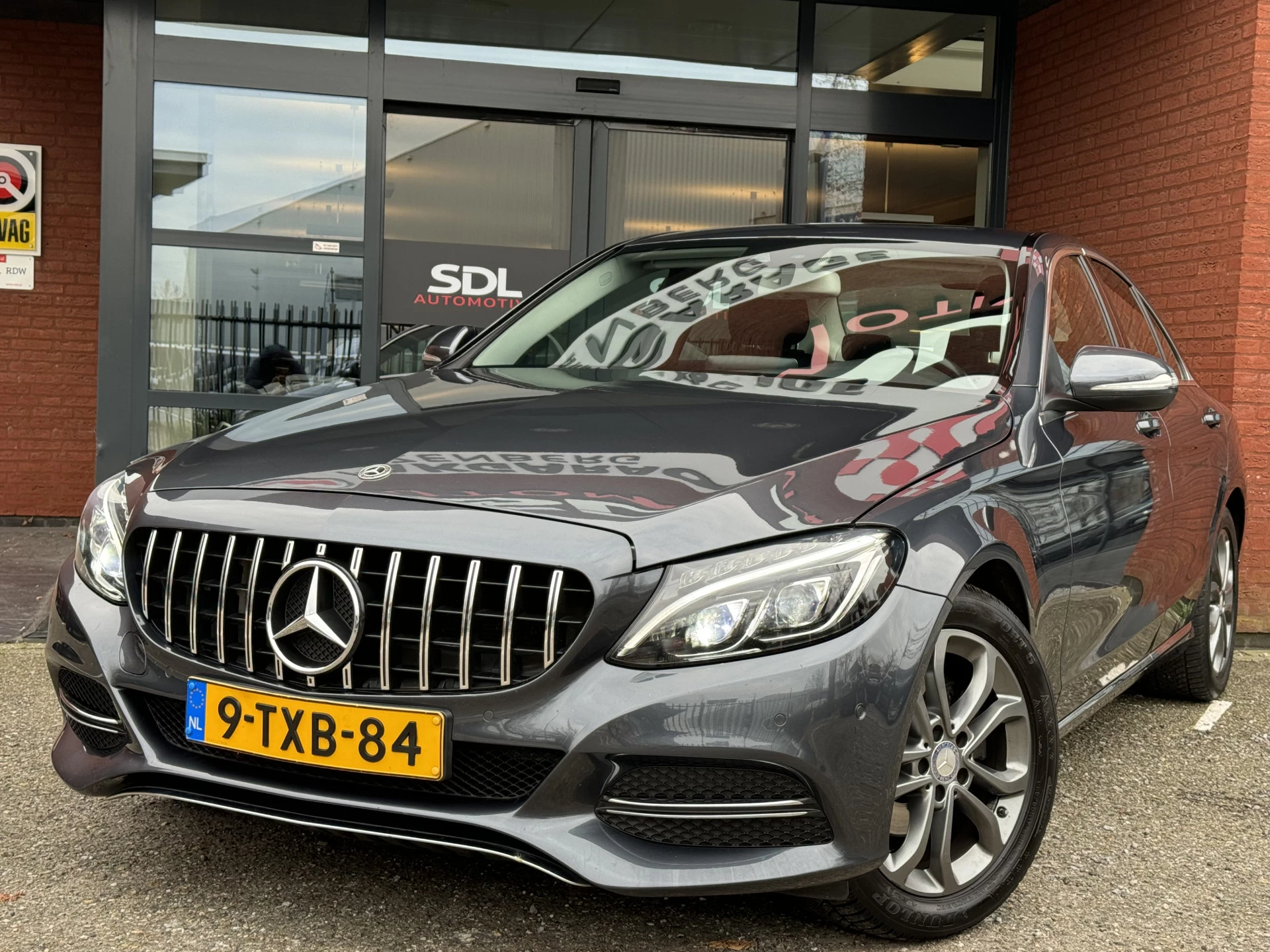 Hoofdafbeelding Mercedes-Benz C-Klasse