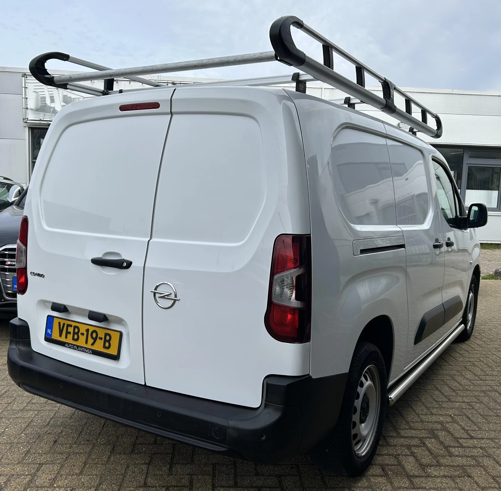 Hoofdafbeelding Opel Combo
