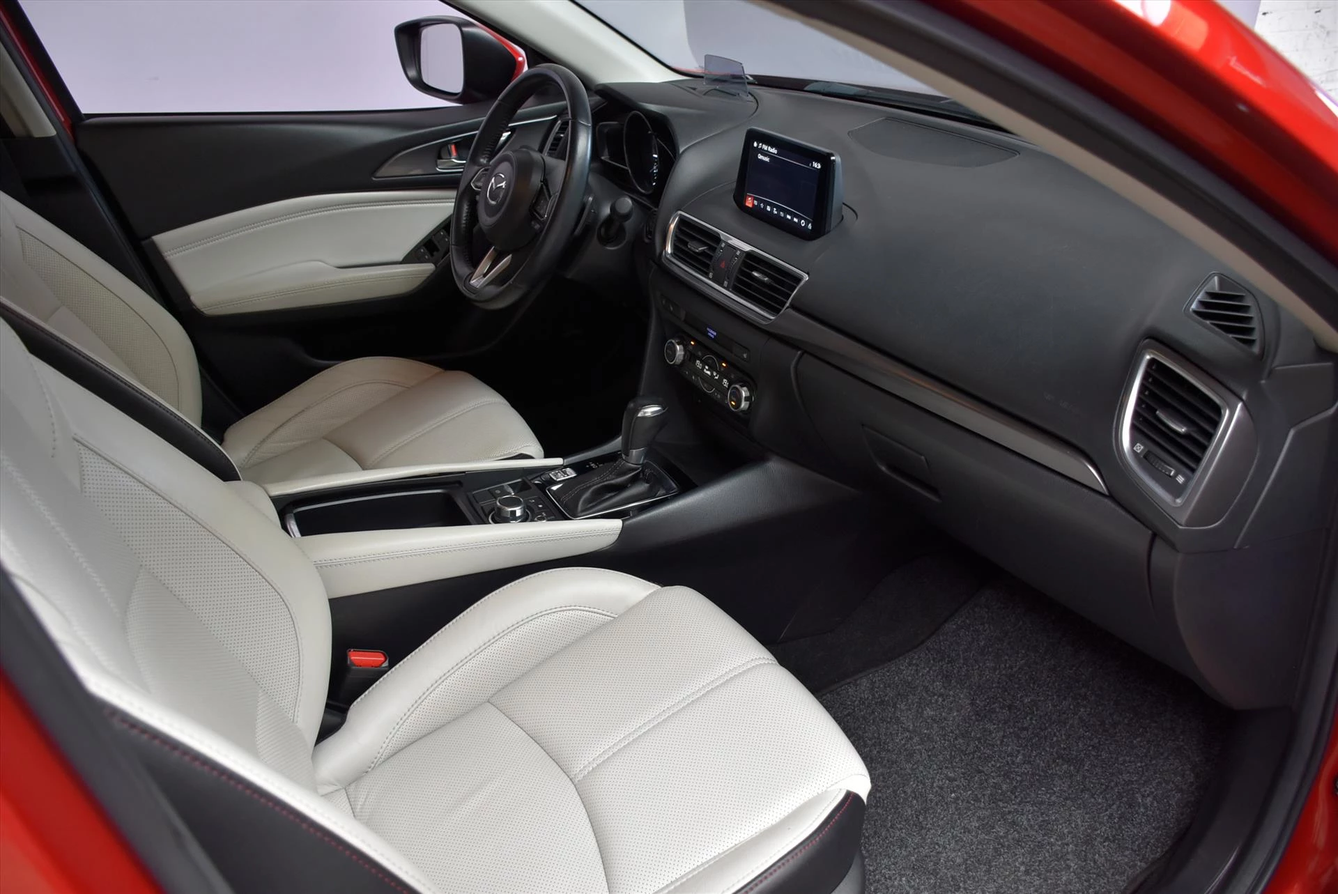Hoofdafbeelding Mazda 3