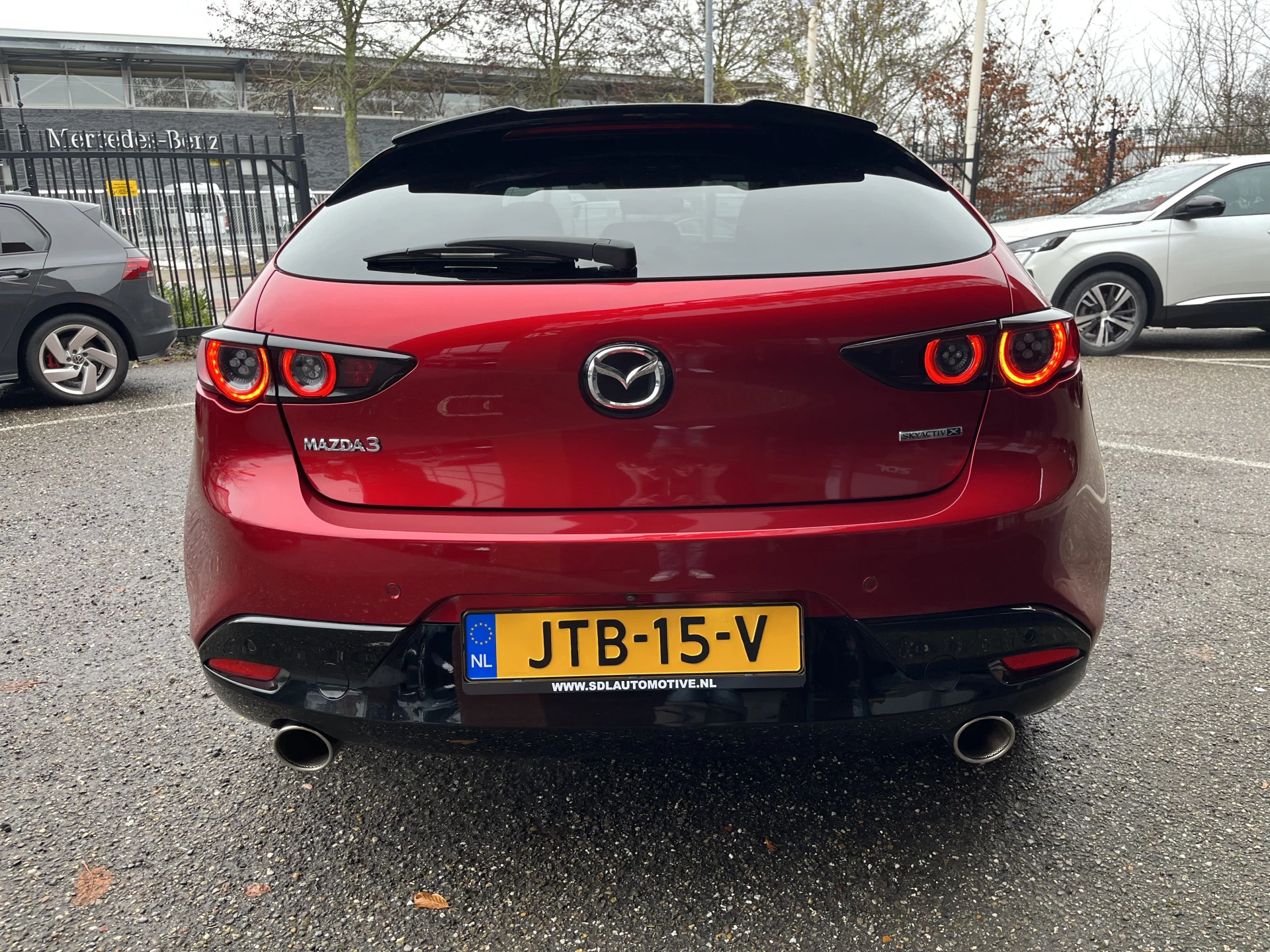 Hoofdafbeelding Mazda 3