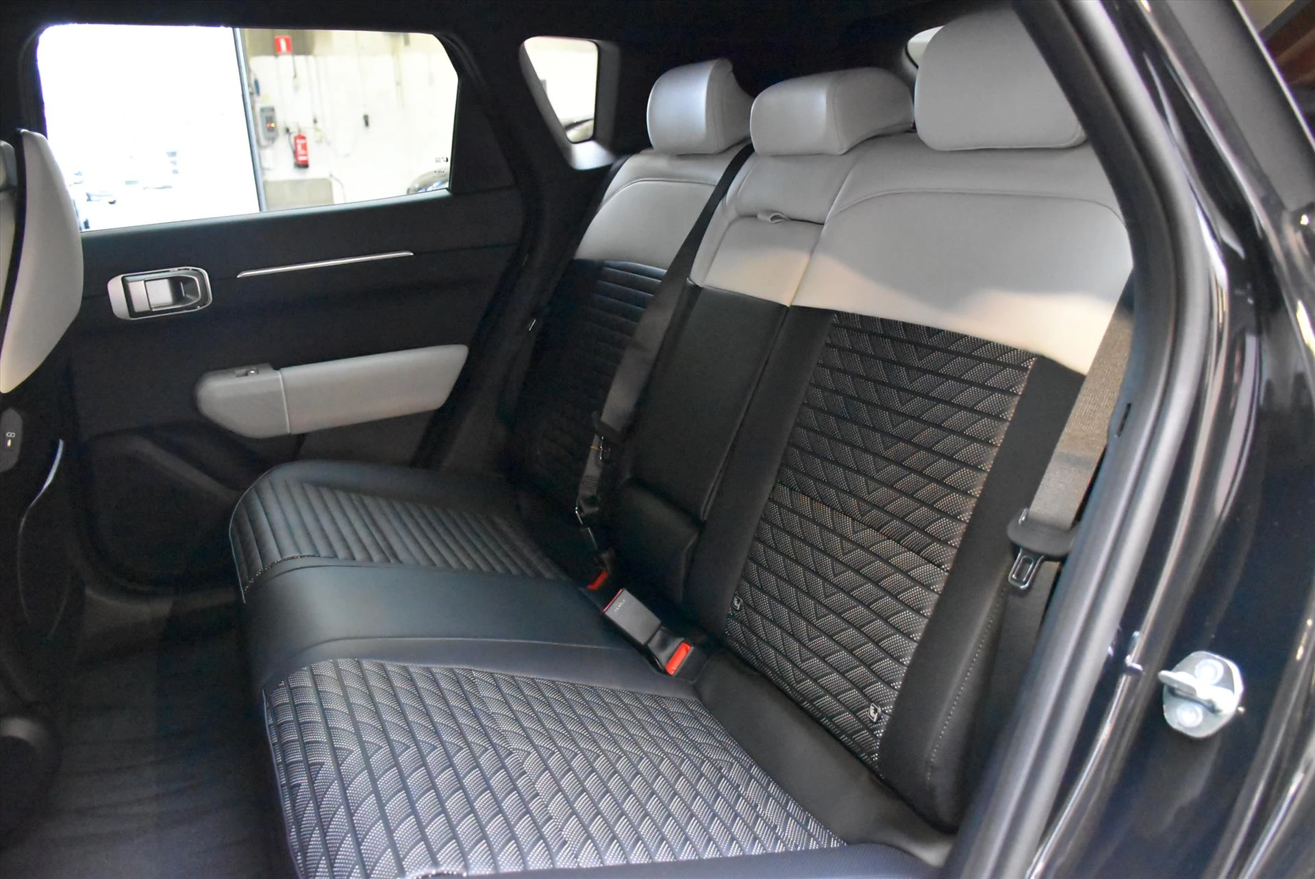 Hoofdafbeelding Kia EV4