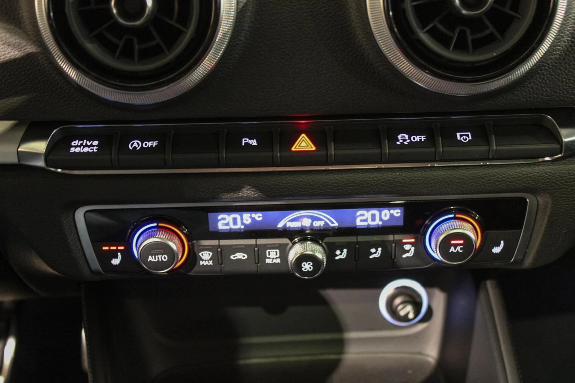 Hoofdafbeelding Audi S3