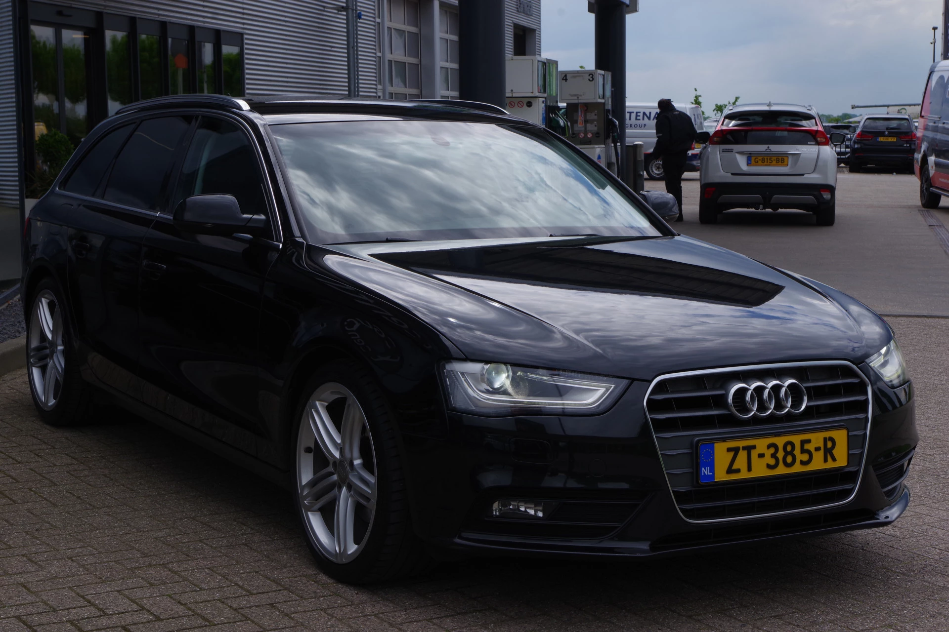 Hoofdafbeelding Audi A4