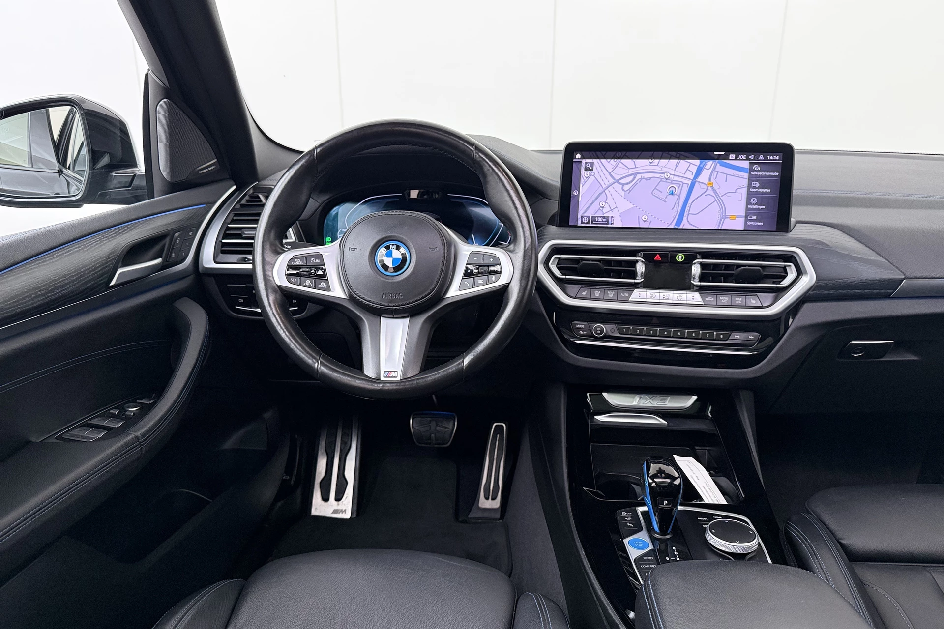 Hoofdafbeelding BMW iX3