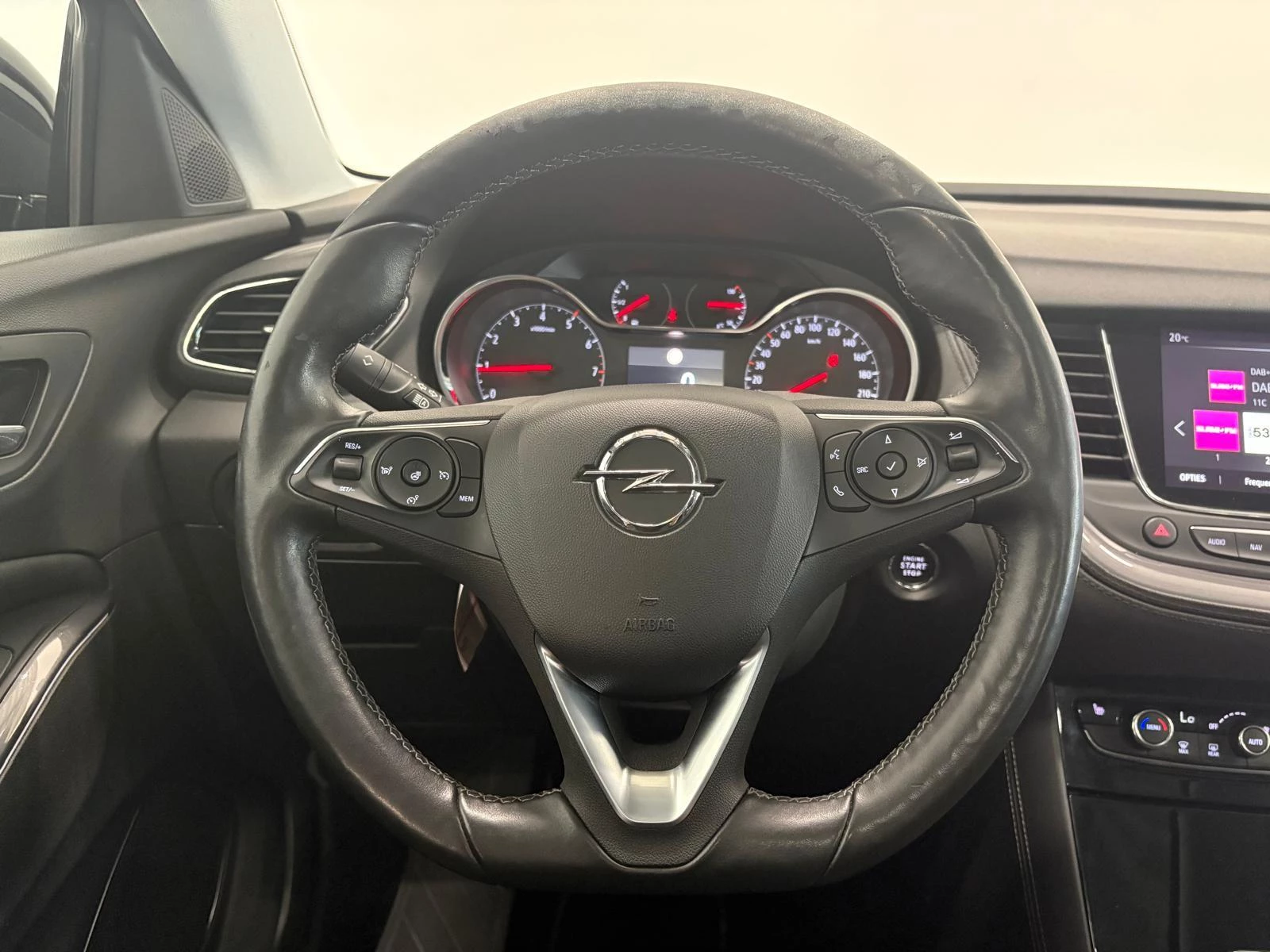 Hoofdafbeelding Opel Grandland X
