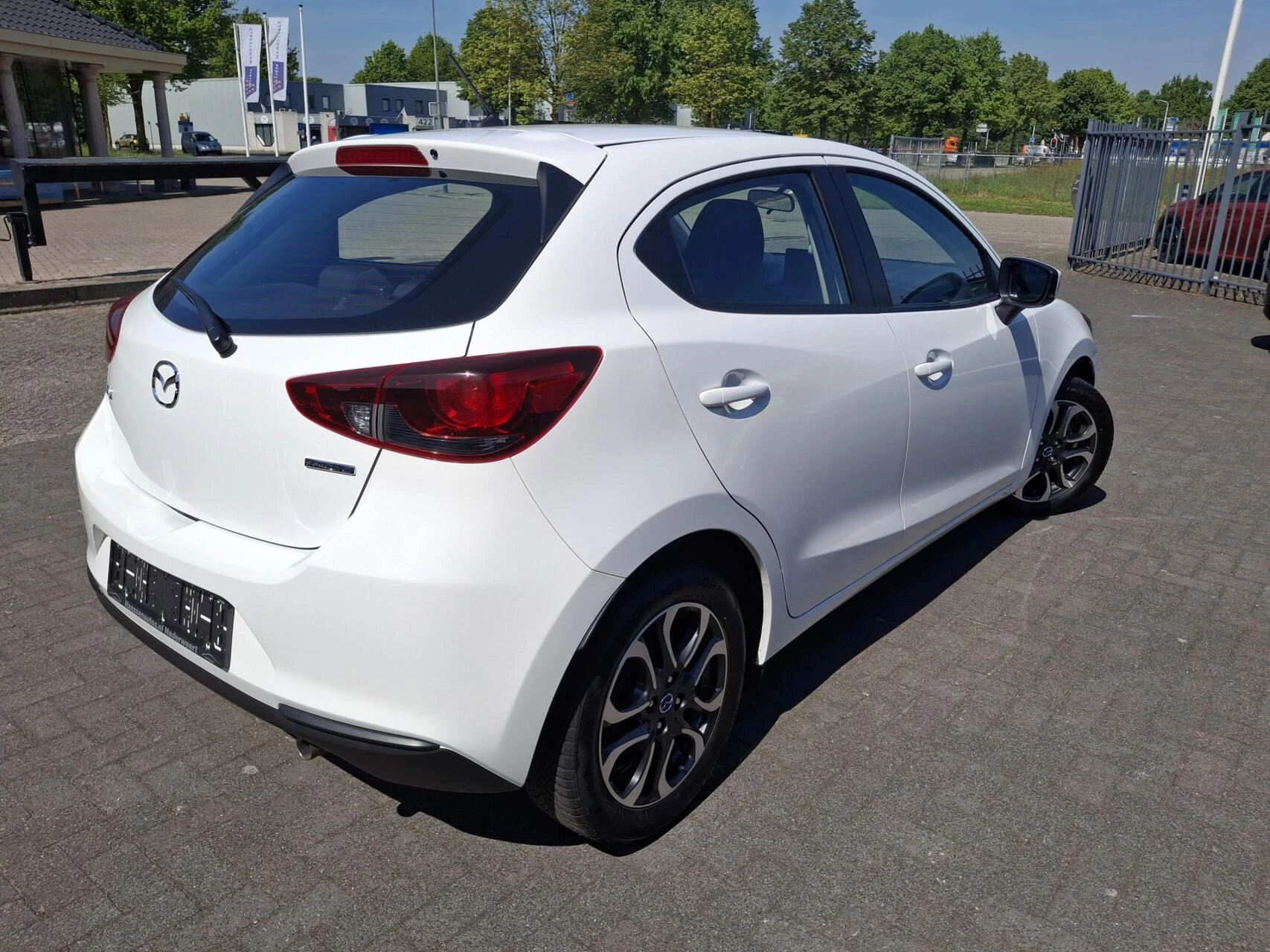Hoofdafbeelding Mazda 2