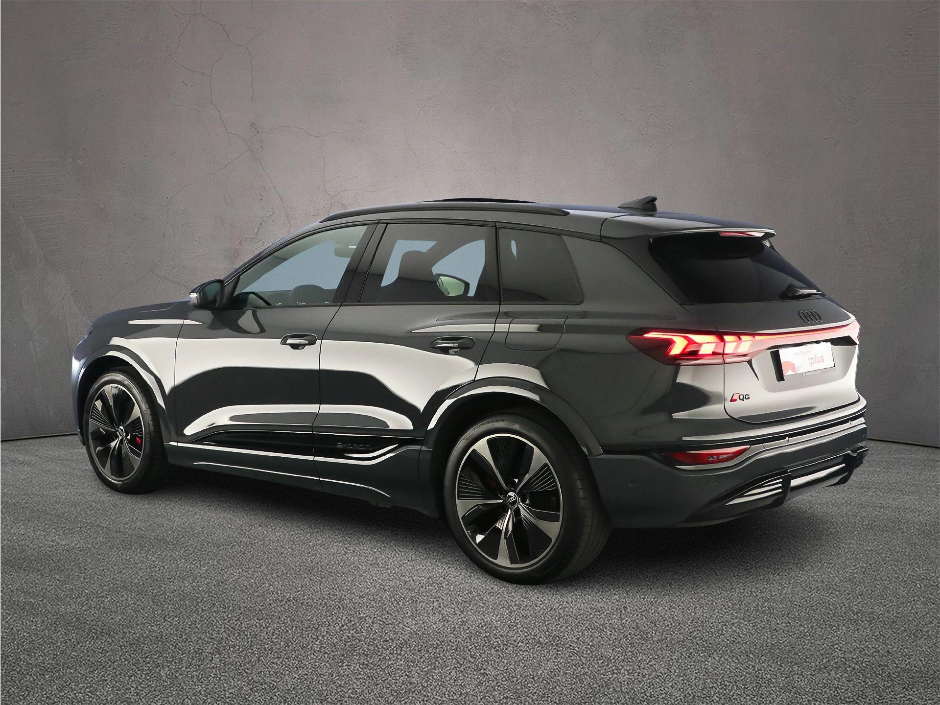 Hoofdafbeelding Audi Q6 e-tron