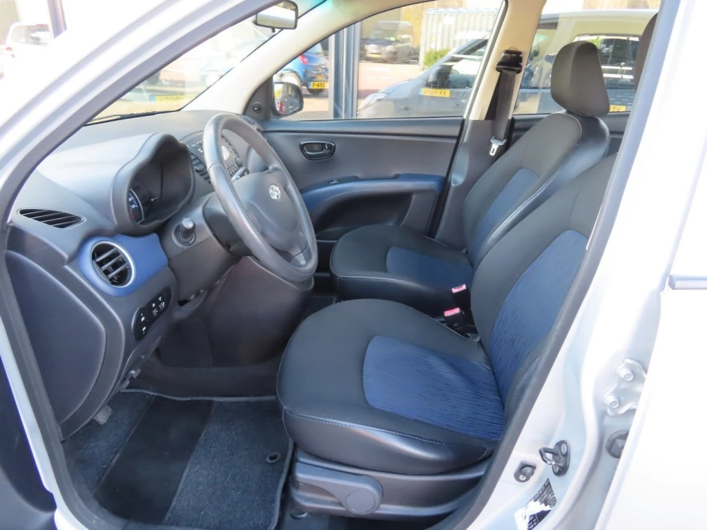 Hoofdafbeelding Hyundai i10