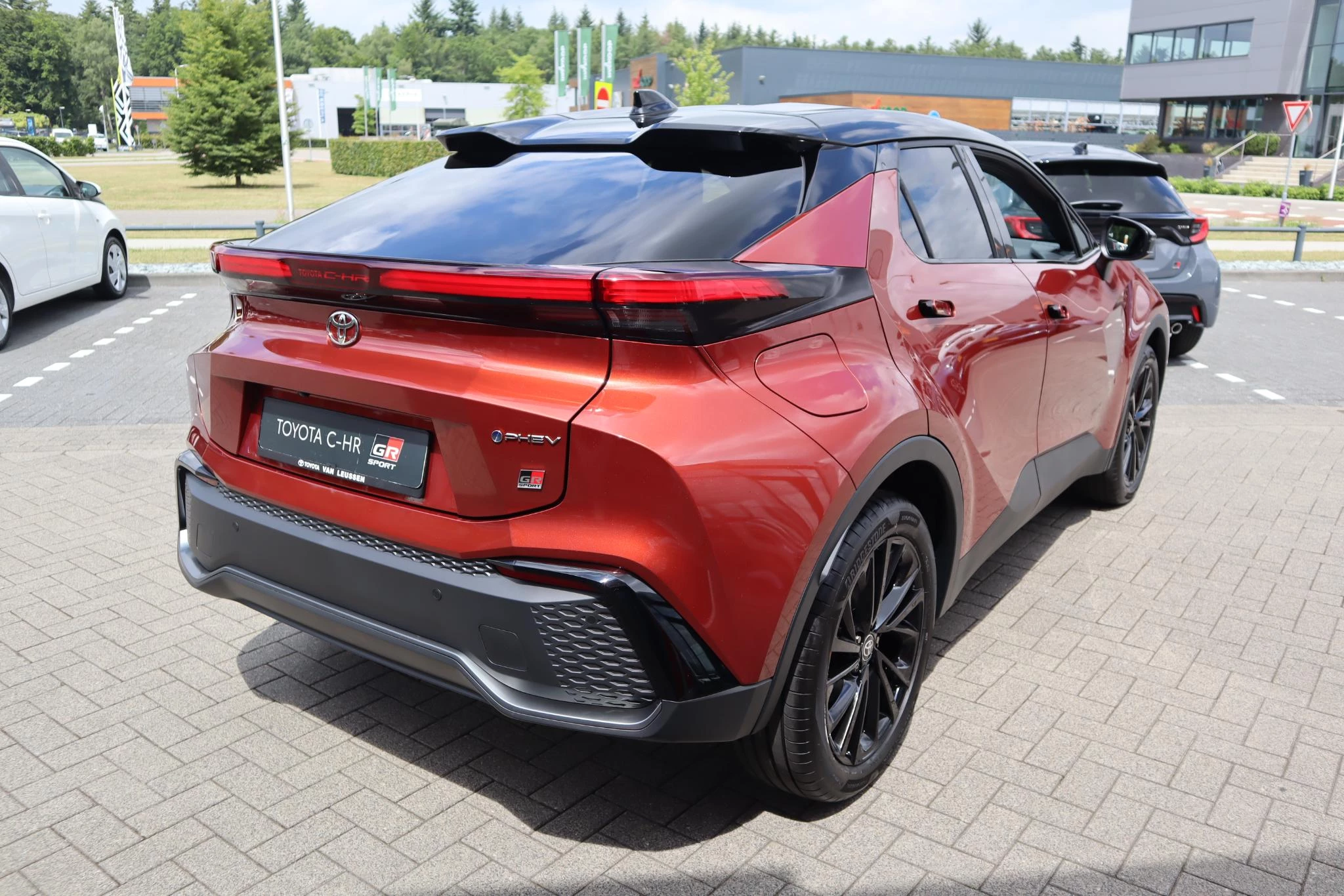 Hoofdafbeelding Toyota C-HR