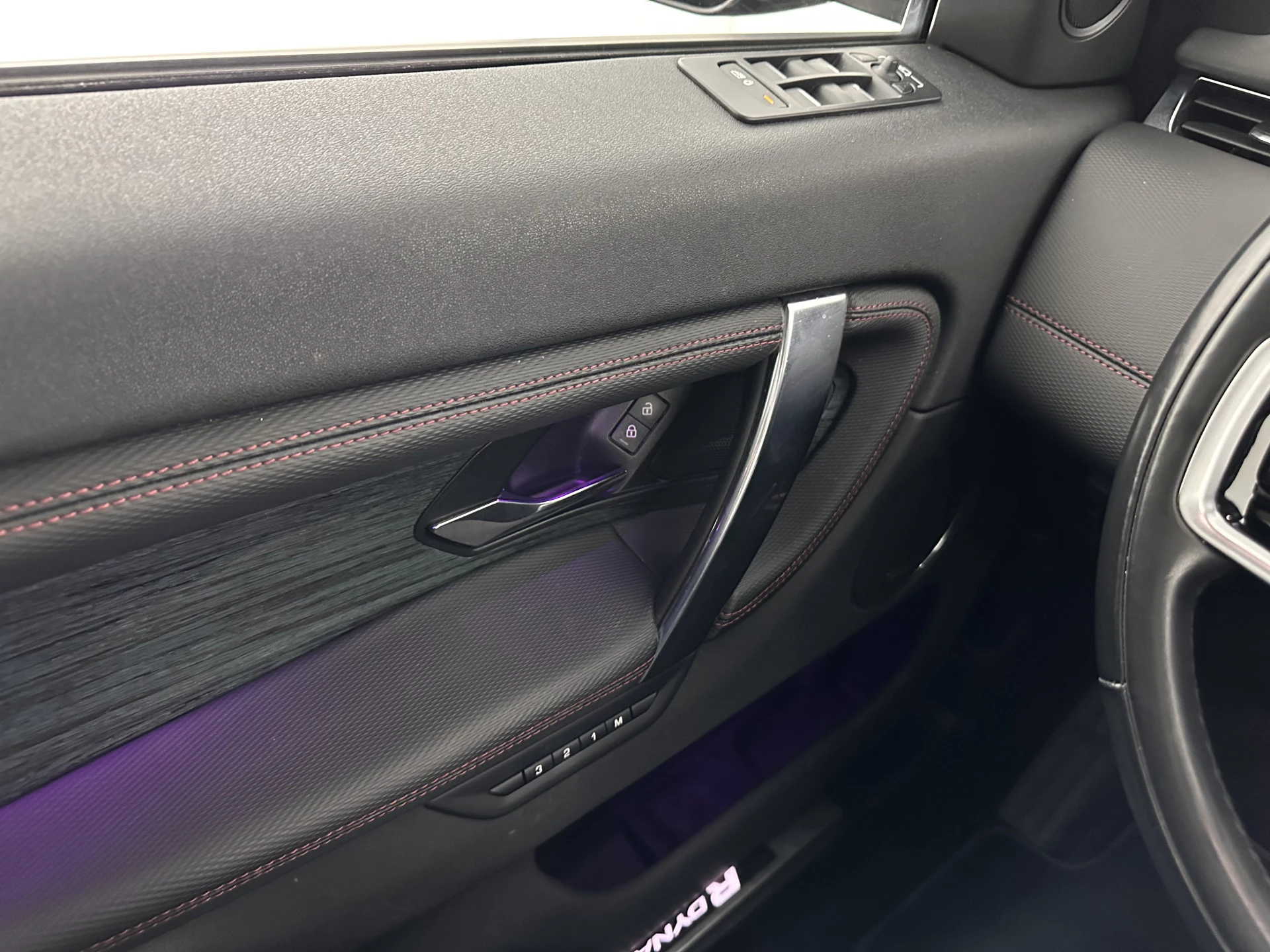 Hoofdafbeelding Land Rover Discovery Sport