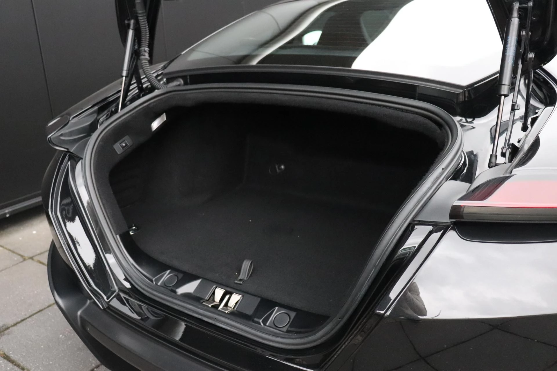 Hoofdafbeelding Ferrari Roma