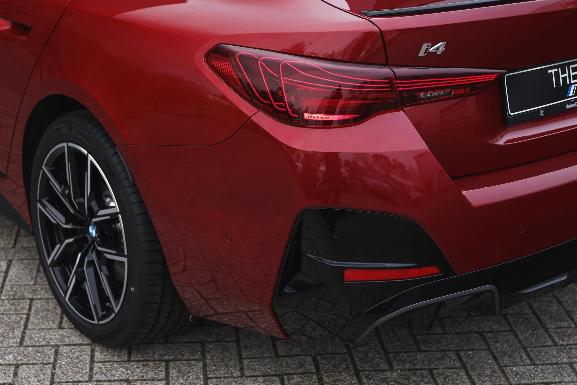 Hoofdafbeelding BMW i4