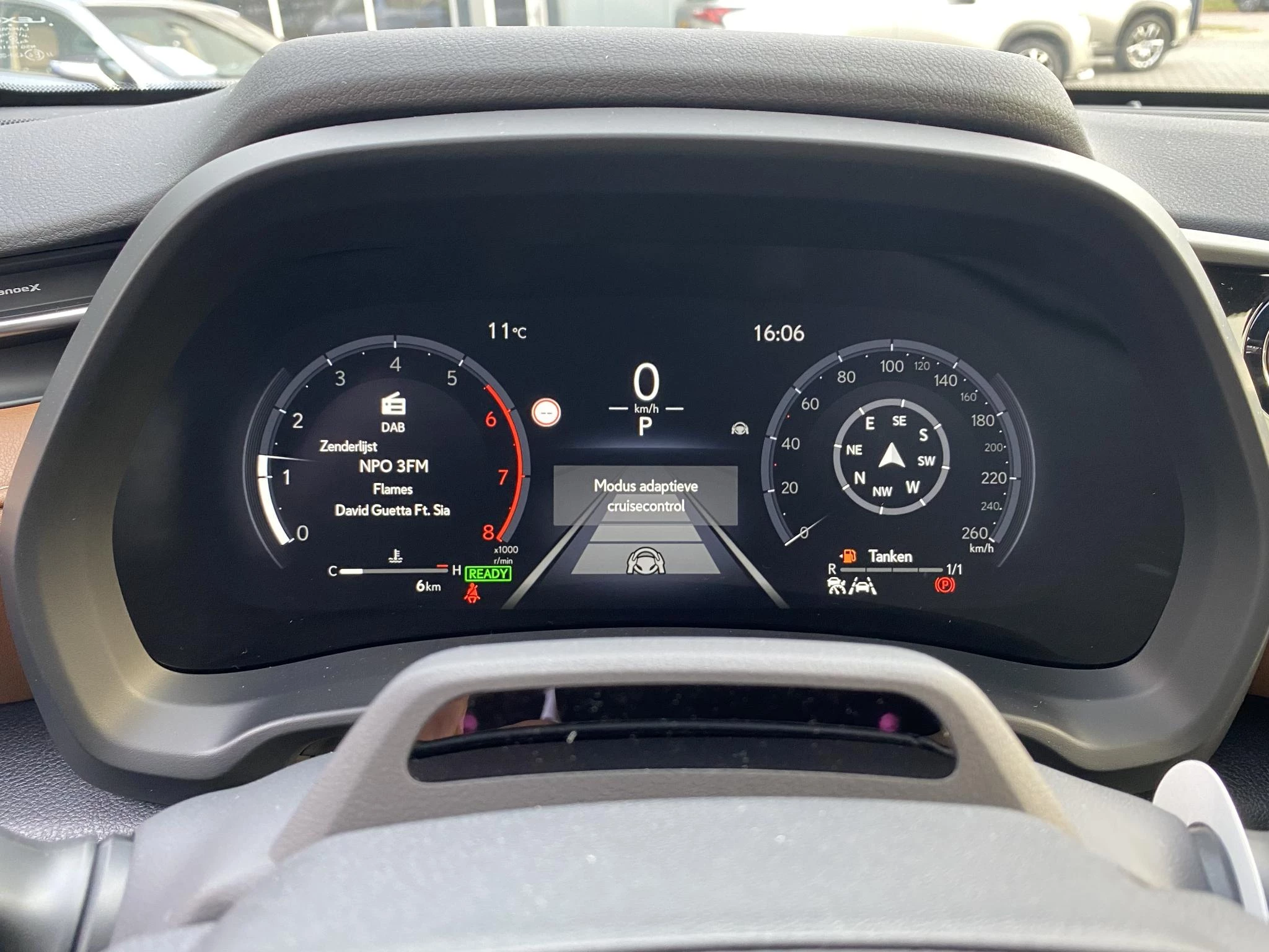 Hoofdafbeelding Lexus LBX