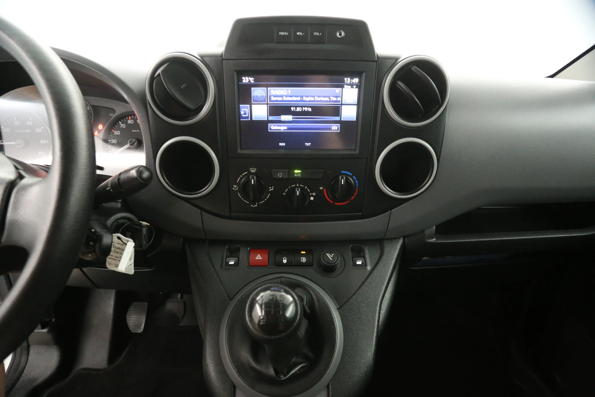 Hoofdafbeelding Peugeot Partner
