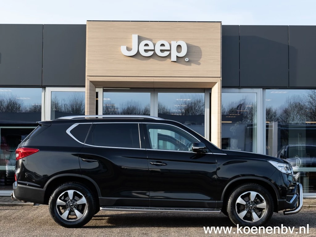 Hoofdafbeelding SsangYong Rexton