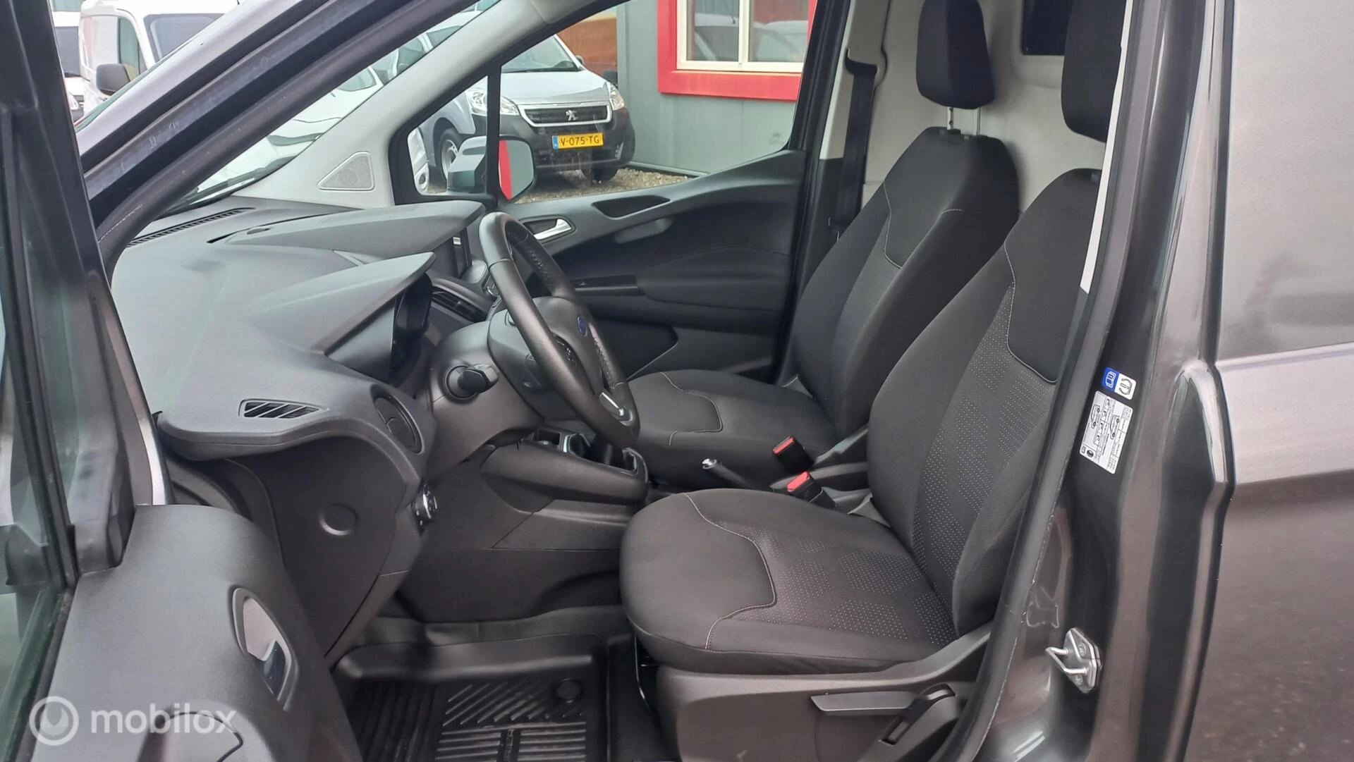 Hoofdafbeelding Ford Transit Courier