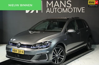 Volkswagen GOLF 1.4 TSI PHEV GTE / PANODAK / KEYLESS / ACC / CAMERA / DODEHOEK