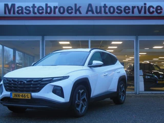 Hoofdafbeelding Hyundai Tucson Hyundai Tucson 1.6 T-GDI PHEV Premium 4WD Staat in Hardenberg
