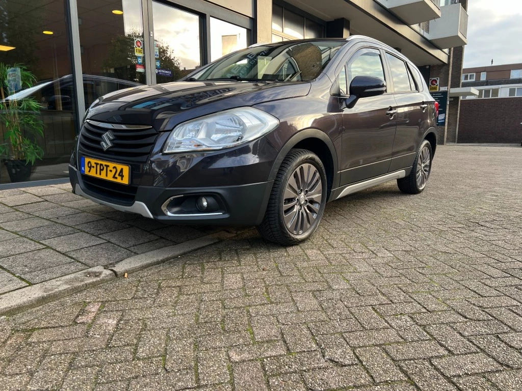Hoofdafbeelding Suzuki S-Cross