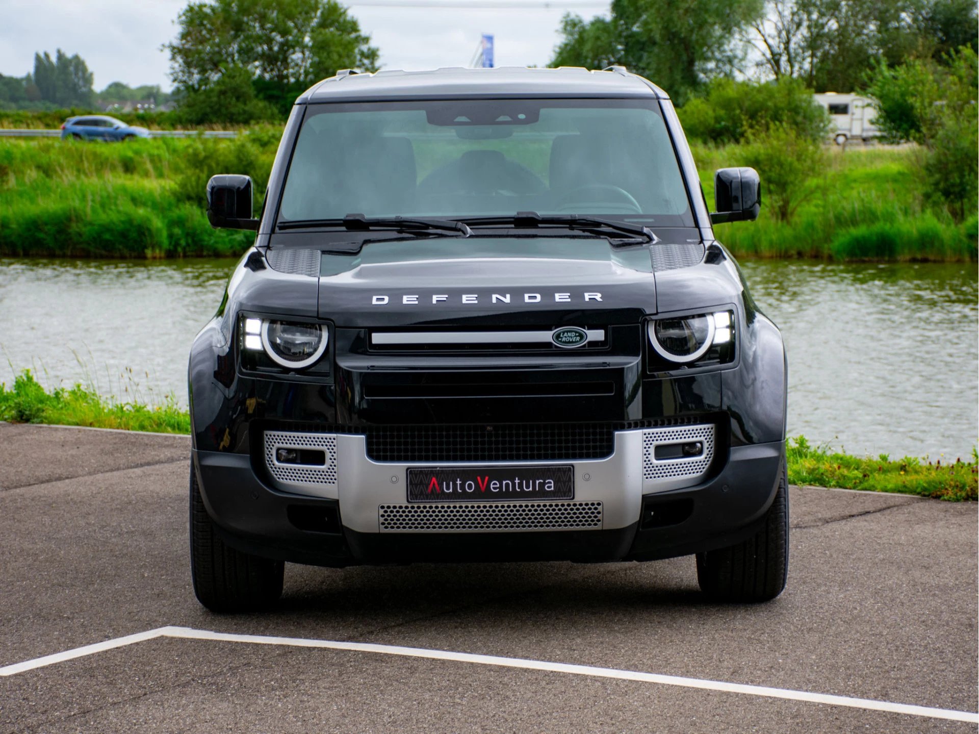 Hoofdafbeelding Land Rover Defender