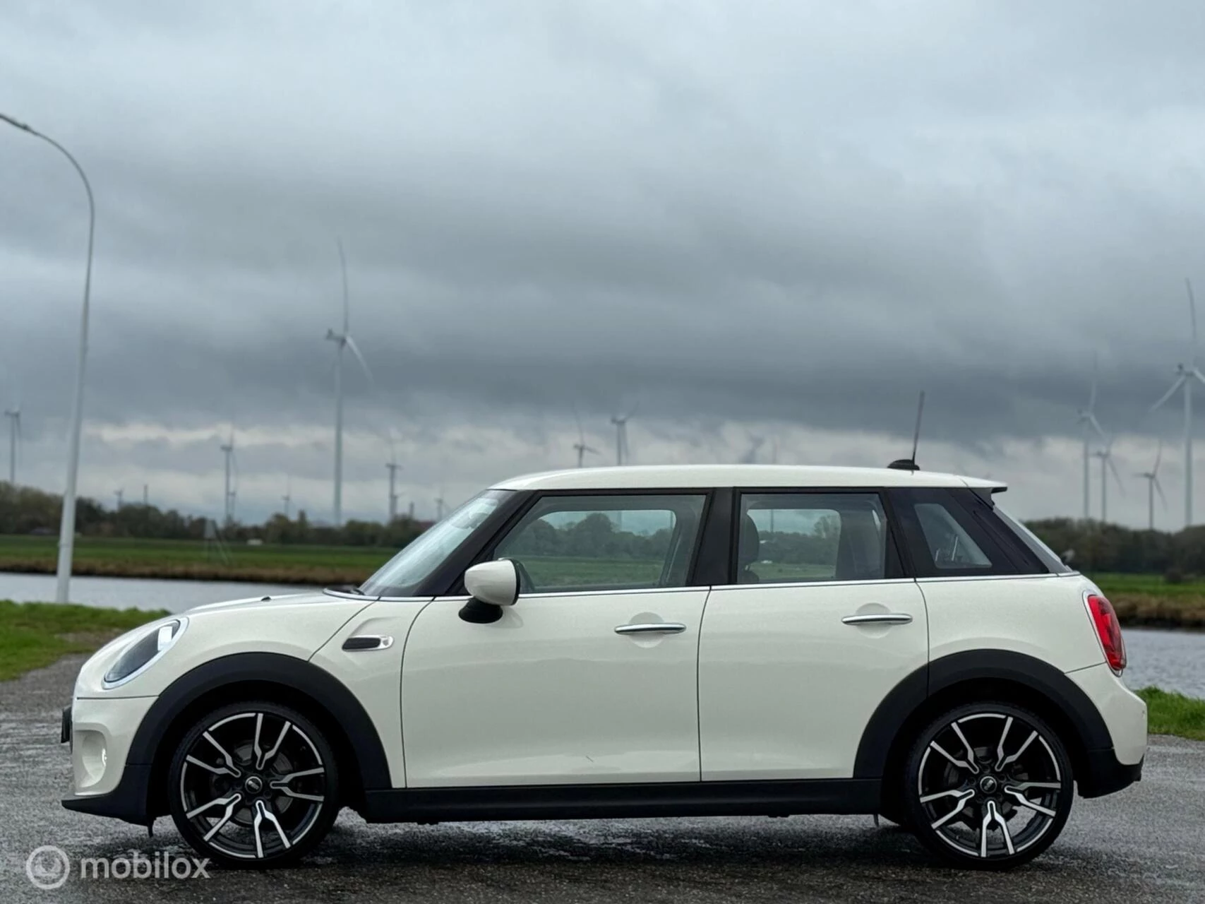 Hoofdafbeelding MINI One