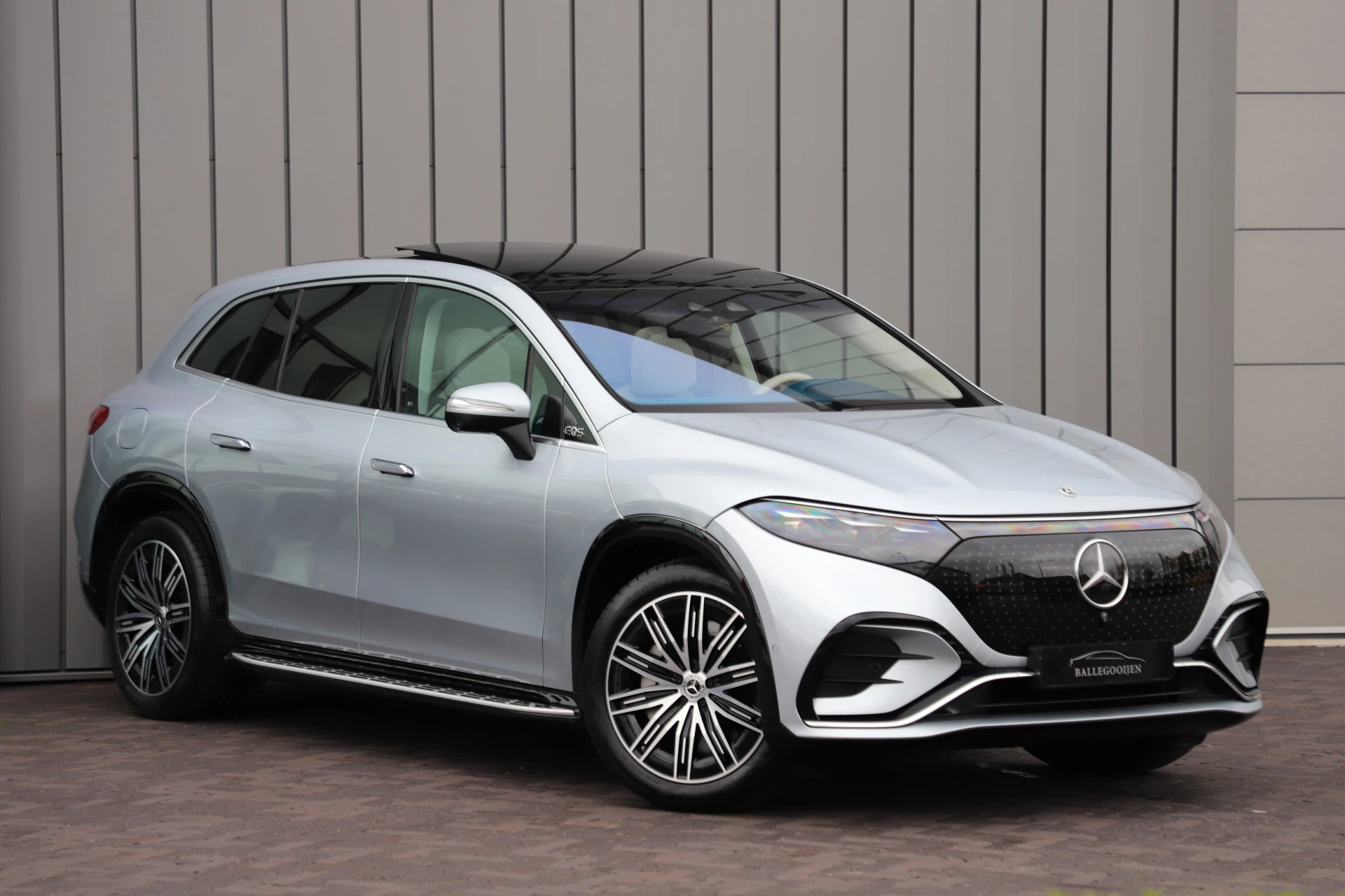 Hoofdafbeelding Mercedes-Benz EQS