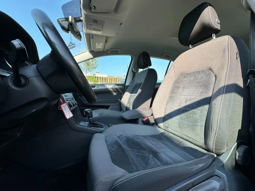 Hoofdafbeelding Volkswagen Golf Sportsvan