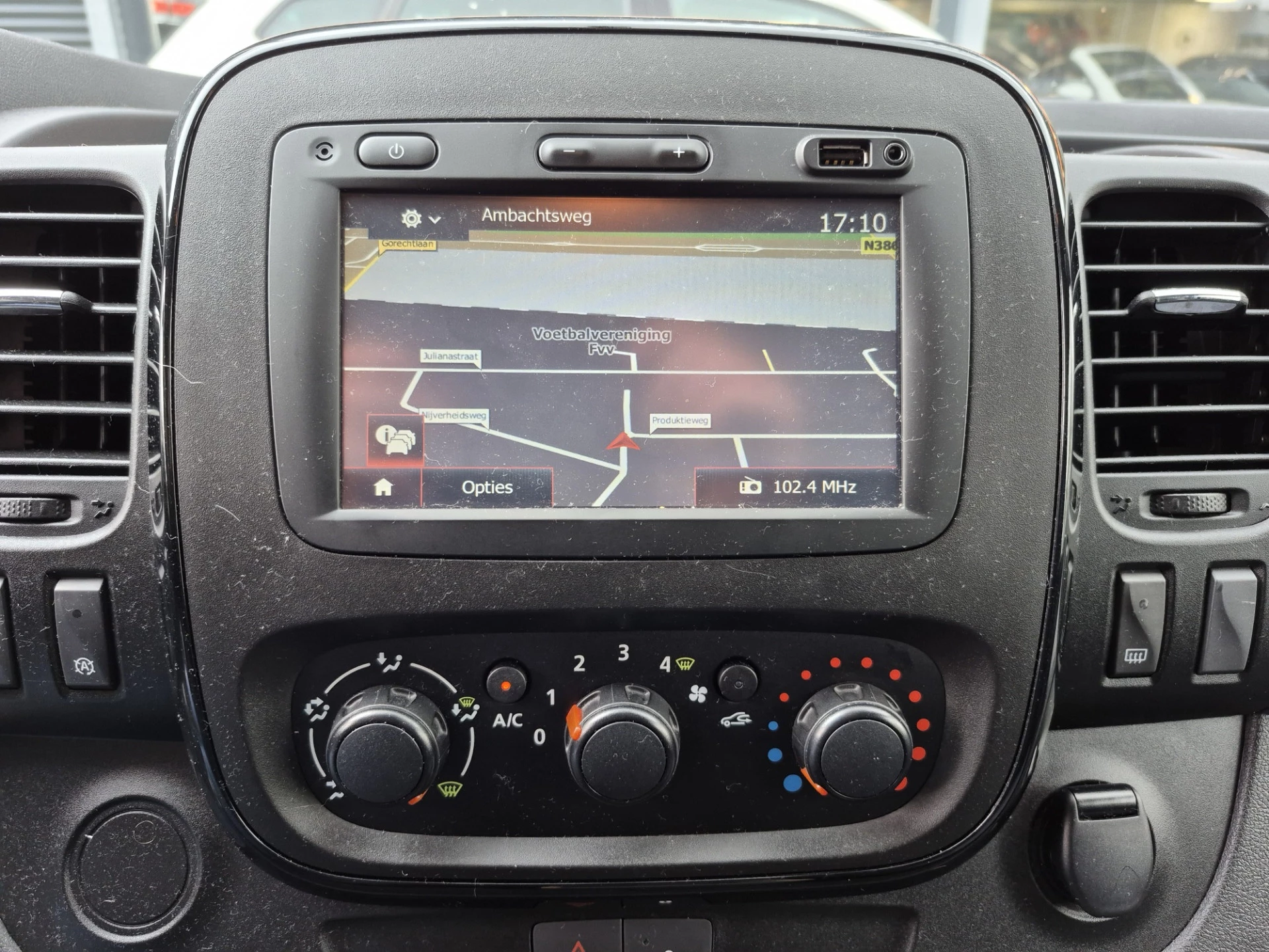 Hoofdafbeelding Opel Vivaro
