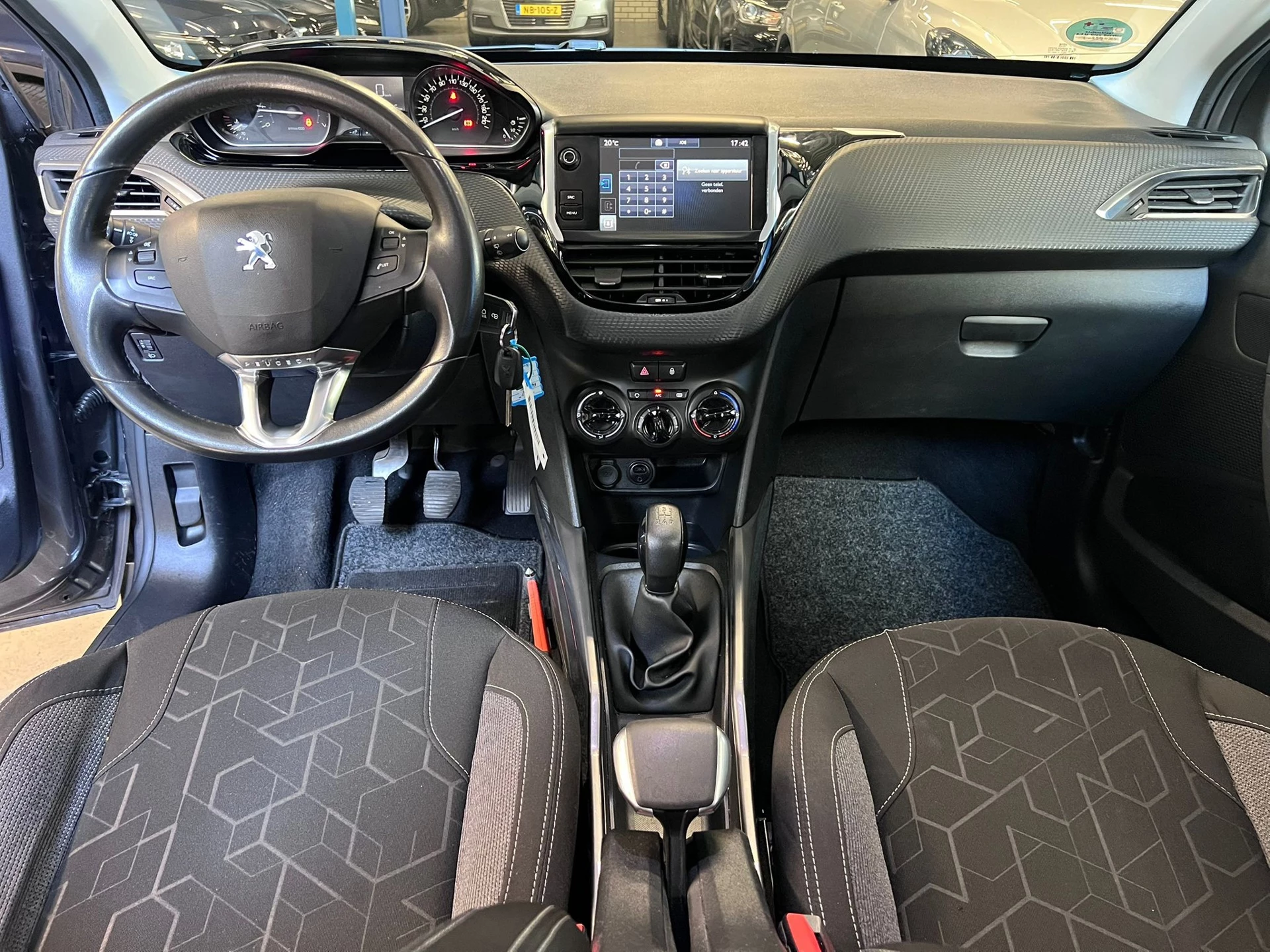 Hoofdafbeelding Peugeot 2008