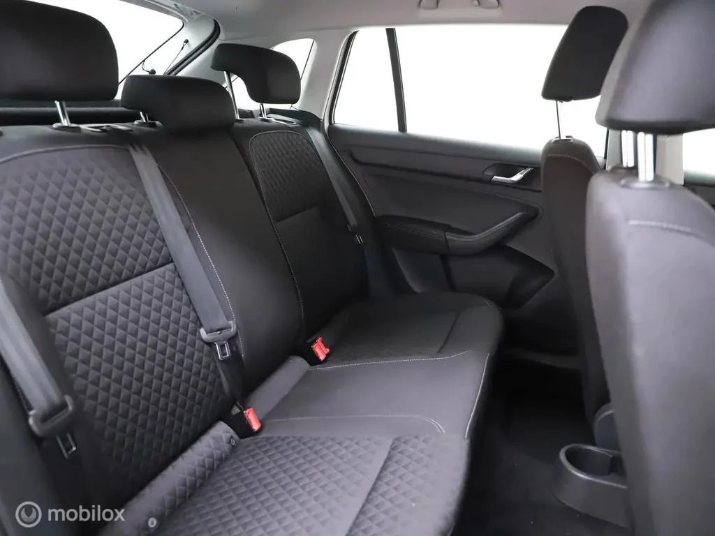 Hoofdafbeelding Škoda Rapid