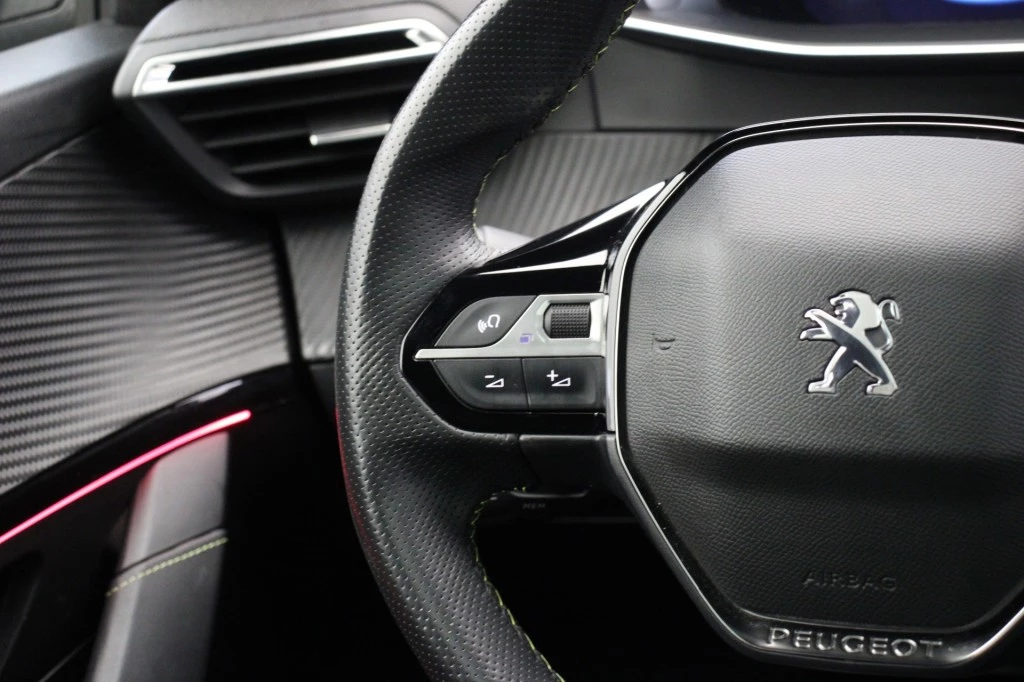 Hoofdafbeelding Peugeot e-208