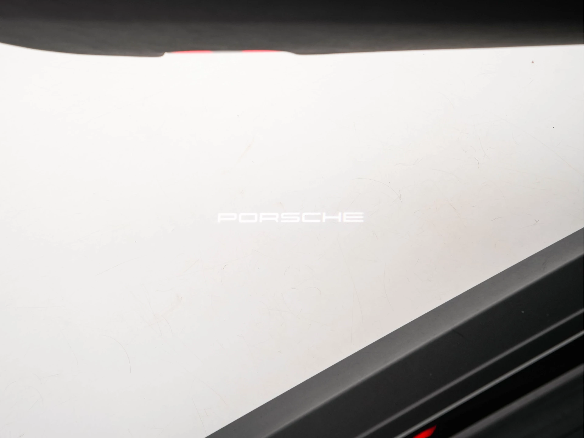 Hoofdafbeelding Porsche Taycan