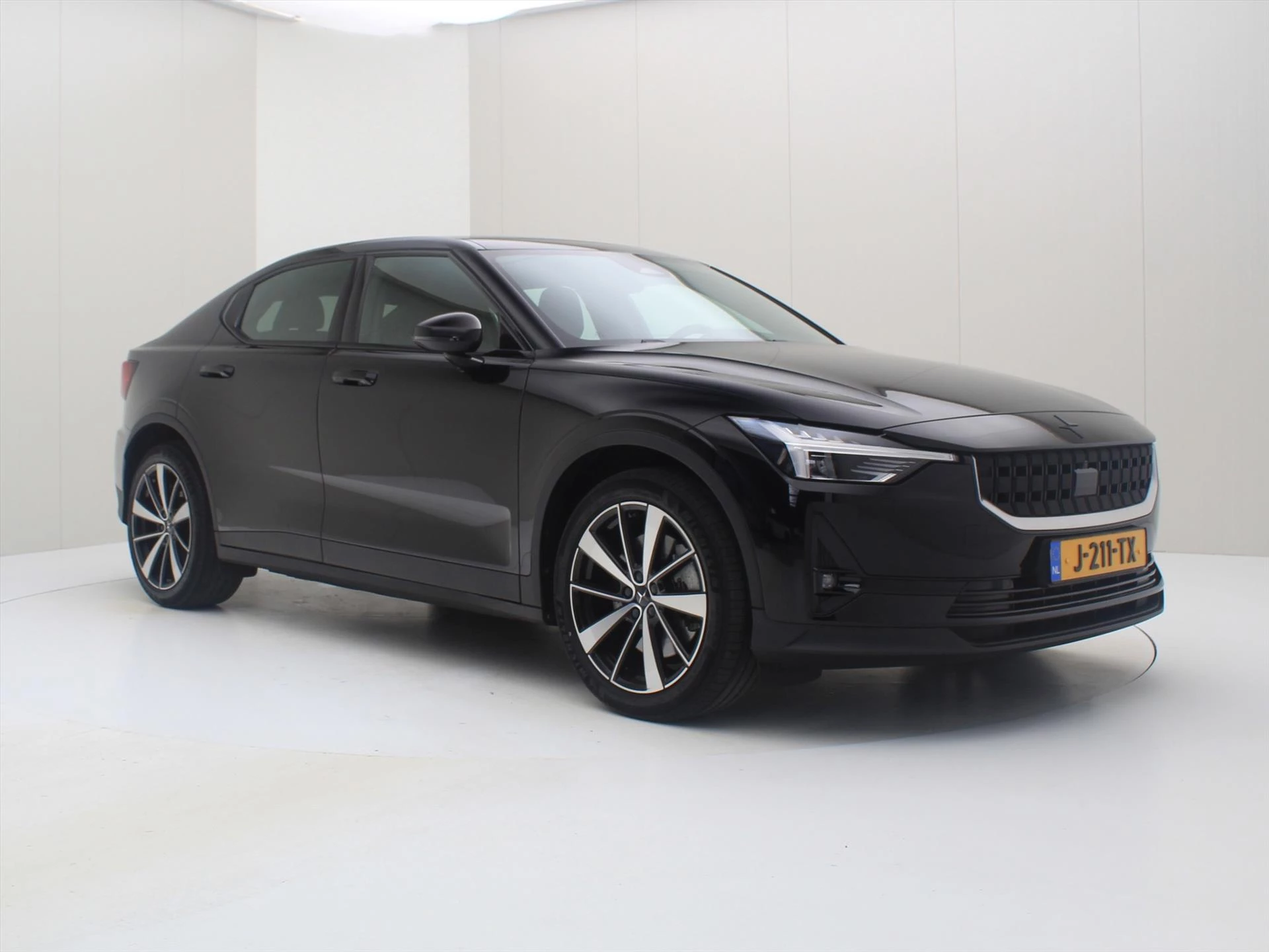 Hoofdafbeelding Polestar 2