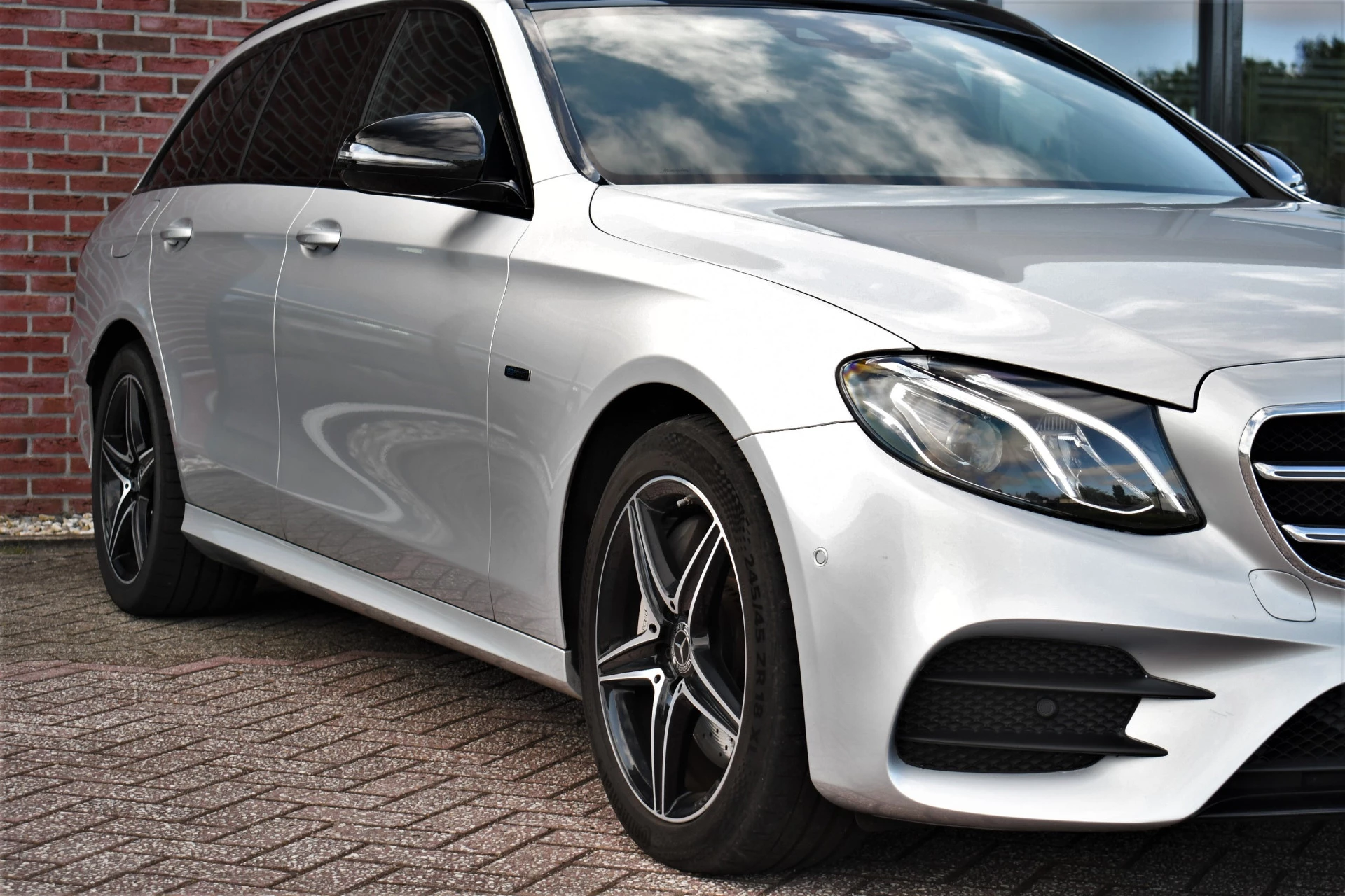 Hoofdafbeelding Mercedes-Benz E-Klasse
