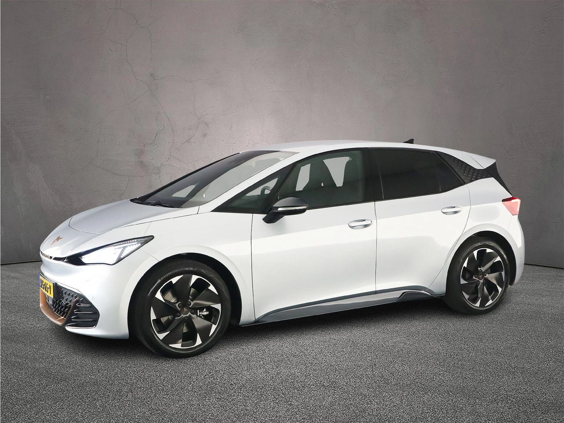 Hoofdafbeelding CUPRA Born