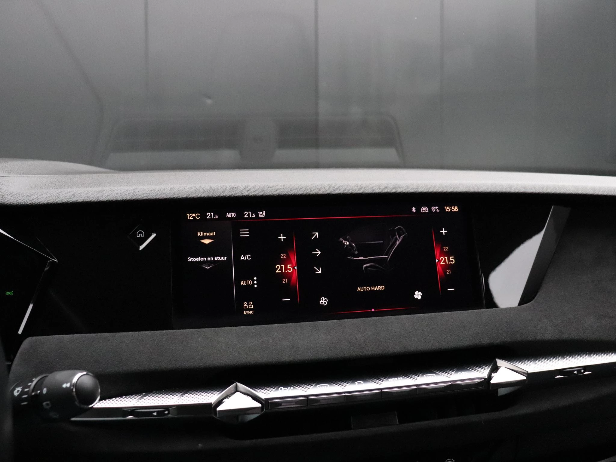 Hoofdafbeelding DS DS 4