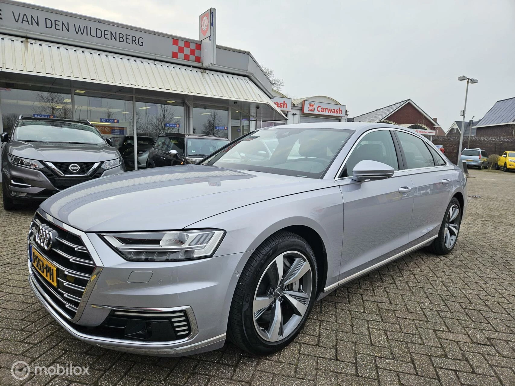 Hoofdafbeelding Audi A8