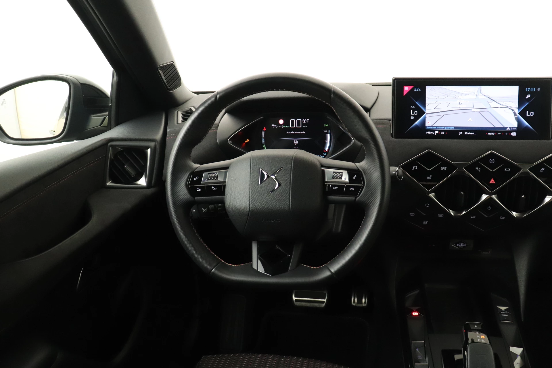 Hoofdafbeelding DS DS 3
