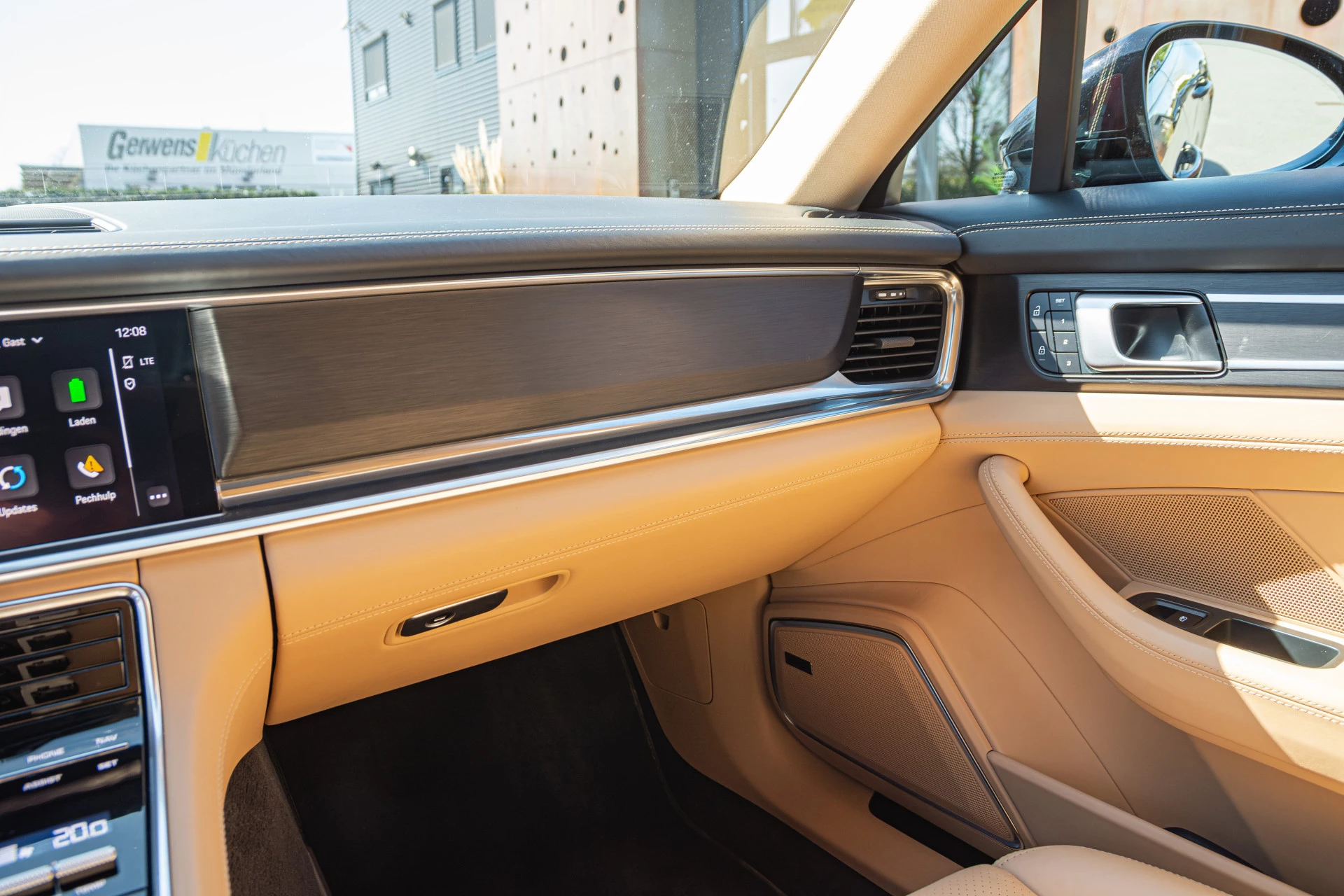 Hoofdafbeelding Porsche Panamera