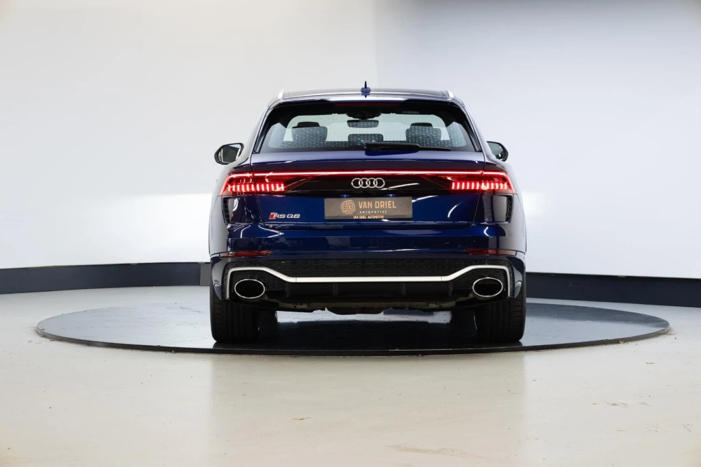 Hoofdafbeelding Audi Q8