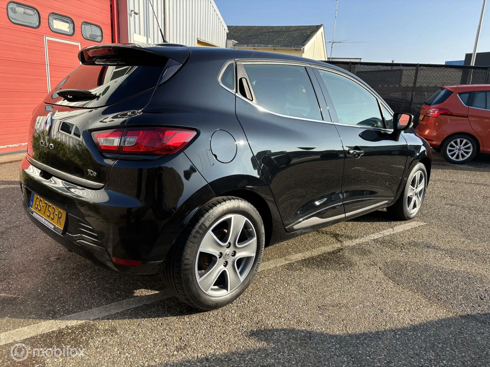 Hoofdafbeelding Renault Clio