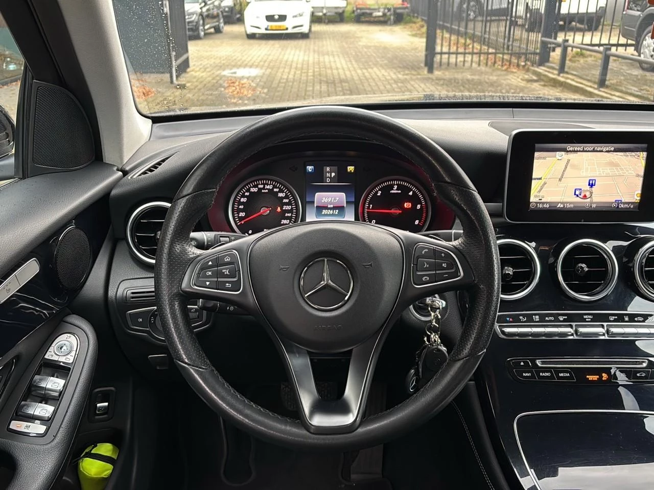 Hoofdafbeelding Mercedes-Benz GLC