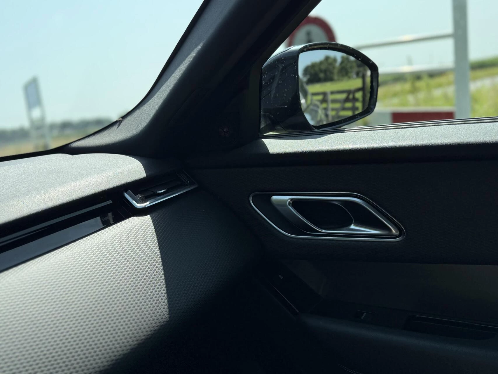 Hoofdafbeelding Land Rover Range Rover Velar