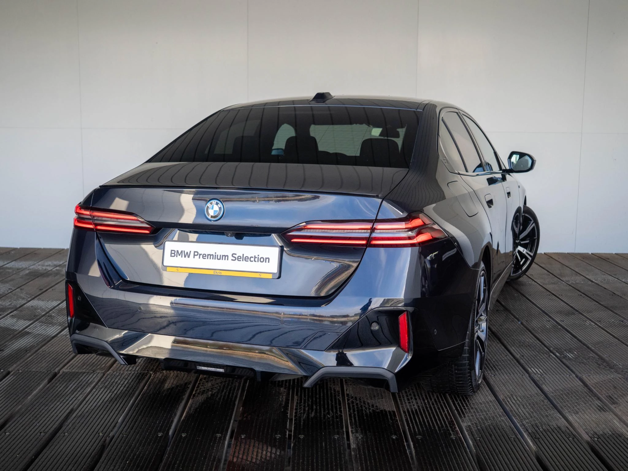 Hoofdafbeelding BMW i5
