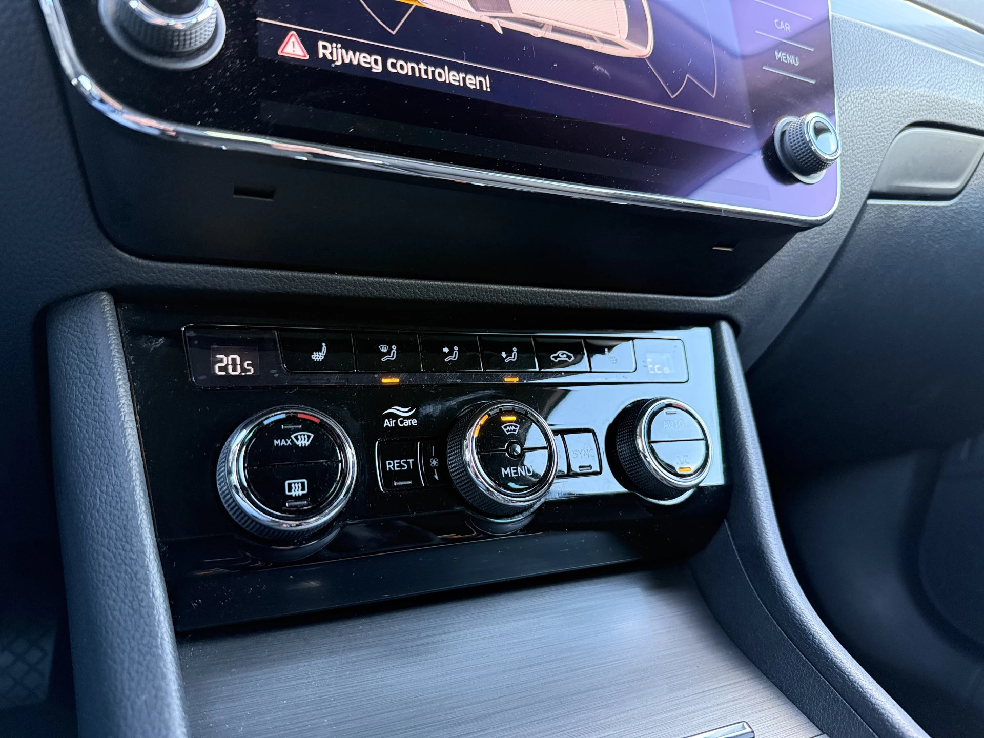 Hoofdafbeelding Škoda Superb