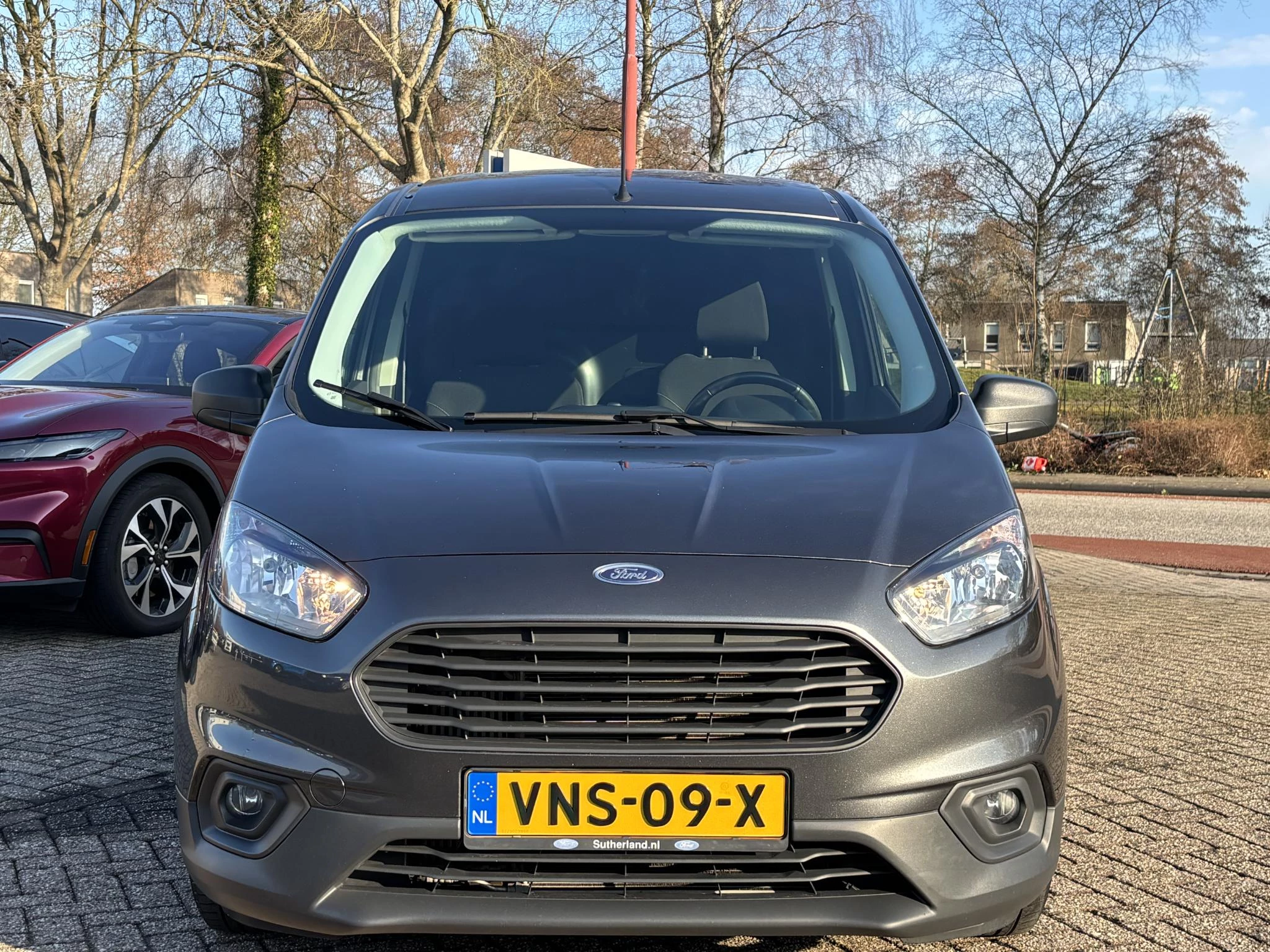 Hoofdafbeelding Ford Transit Courier